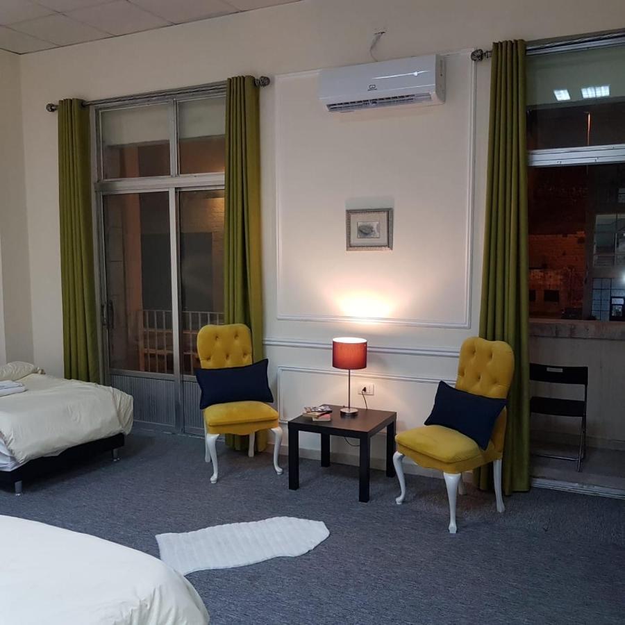 City Citadel Hotel,Аман Екстериор снимка